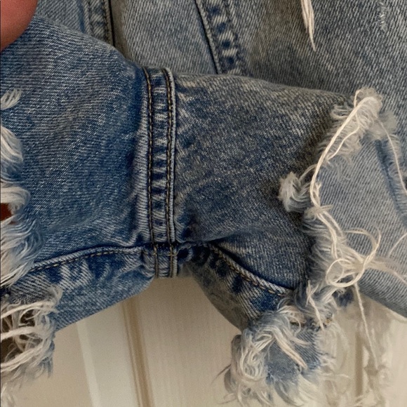 Hidden Destroyed Denim Jean Short light wash high rise size Medium - Picture 8 of 10